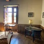 Chateau De Cibioux Bed and breakfast