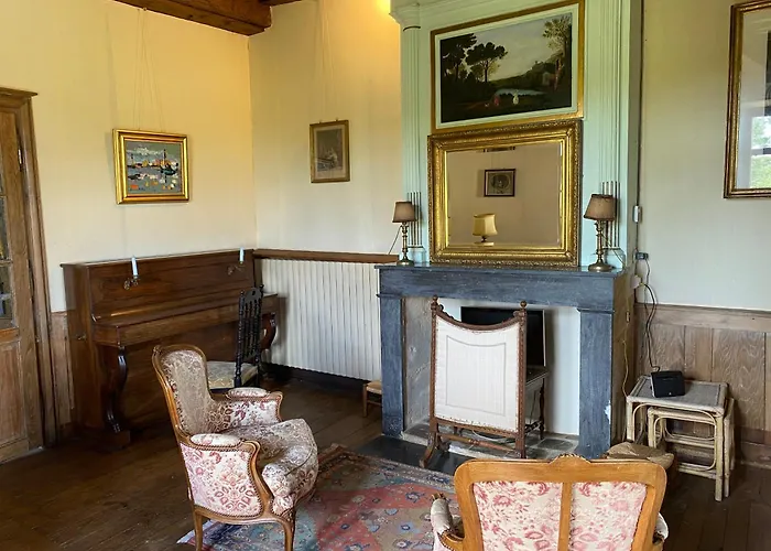 Chateau De Cibioux 3*